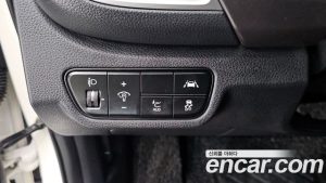 Kia Seltos Бензин 1.6 Turbo 2WD 2020 года из Южной Кореи