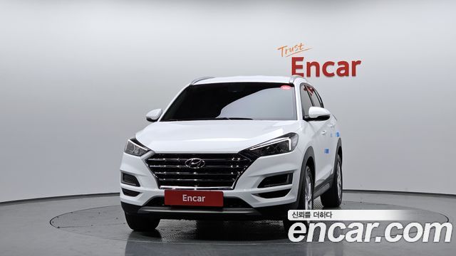Hyundai Tucson Дизель 2.0 2WD 2020 года из Кореи