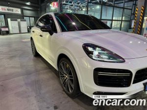 Porsche Cayenne 4.0 Turbo Coupe 2021 года из Южной Кореи