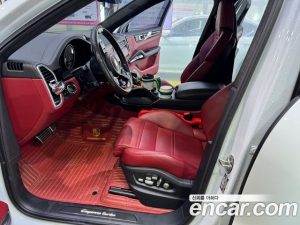 Porsche Cayenne 4.0 Turbo Coupe 2021 года из Южной Кореи