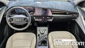 Kia Niro Signature 2024 года из Южной Кореи