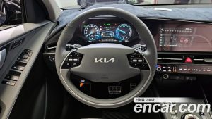 Kia Niro Signature 2024 года из Южной Кореи