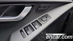 Kia Niro Signature 2024 года из Южной Кореи