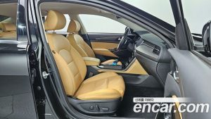 Kia K7 2.5 GDI Noblesse 2020 года из Южной Кореи