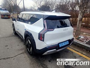 Kia EV9 Earth 4WD 2024 года из Южной Кореи