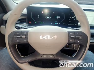 Kia EV9 Earth 4WD 2024 года из Южной Кореи