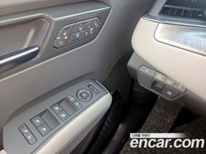 Kia EV9 Earth 4WD 2024 года из Южной Кореи