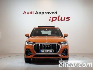 Audi Q3 35 TDI 4WD Premium 2023 года из Южной Кореи