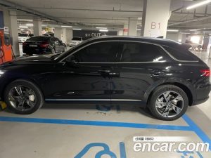 Genesis GV70 e-AWD 2024 года из Южной Кореи