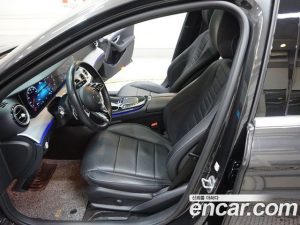 Mercedes-Benz E-Class E250 Avantgarde 2021 года из Южной Кореи