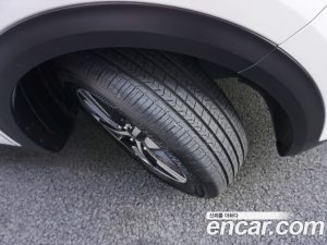 Kia Niro 1.6 HEV 2020 года из Южной Кореи