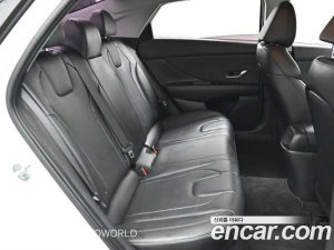 Hyundai AVANTE 1.6 2021 года из Южной Кореи
