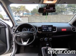 Hyundai Venue 1.6 Modern 2020 года из Южной Кореи