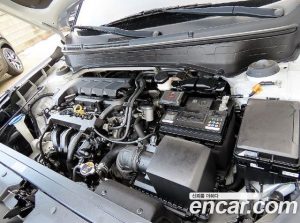 Hyundai Venue 1.6 Modern 2020 года из Южной Кореи