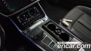 Audi A6 45 TDI 4WD Premium 2021 года из Южной Кореи