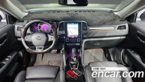Renault-KoreaSamsung QM6 2.0 GDe RE Signature 2WD 2020 года из Южной Кореи