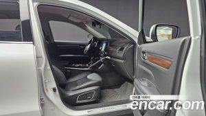 Renault-KoreaSamsung QM6 2.0 GDe RE Signature 2WD 2020 года из Южной Кореи