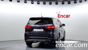 Kia Sorento Дизель 2.0 2WD 2020 года из Южной Кореи
