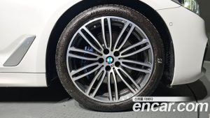 BMW 5-Series 530i M Sport Plus 2020 года из Южной Кореи