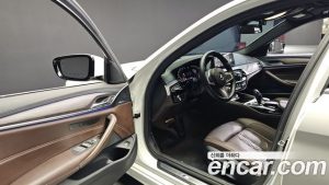 BMW 5-Series 530i M Sport Plus 2020 года из Южной Кореи