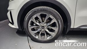 Kia Sorento Дизель 2.2 2WD 2022 года из Южной Кореи