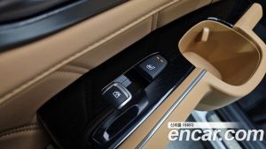 Kia Sorento Дизель 2.2 2WD 2022 года из Южной Кореи