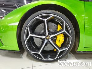 Lamborghini Huracan EVO 5.2 SPYDER 2023 года из Южной Кореи