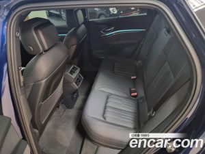 Audi e-tron S 2023 года из Южной Кореи