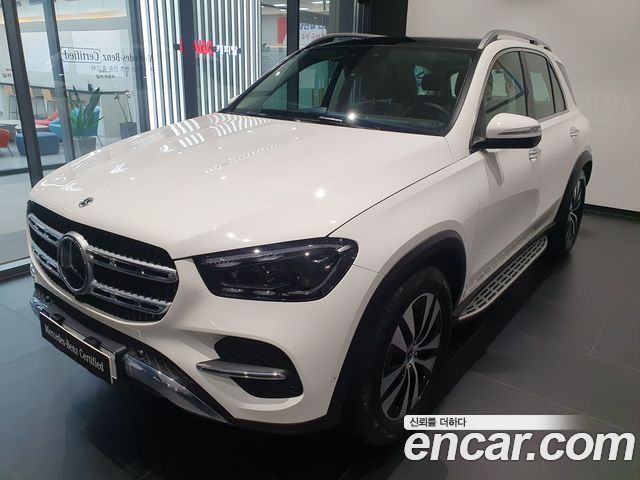 Mercedes-Benz GLE-Class GLE300d 4MATIC 2023 года из Кореи