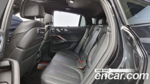 BMW X6 M50i 25주년 Edition 2020 года из Южной Кореи