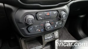 Jeep Renegade 1.6 Дизель Limited 2020 года из Южной Кореи