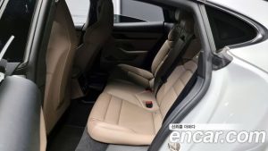 Porsche Taycan 4S 2021 года из Южной Кореи