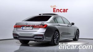 BMW 7-Series 740Li xDrive M Sport 2021 года из Южной Кореи