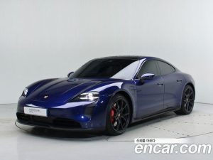 Porsche Taycan GTS 2023 года из Южной Кореи