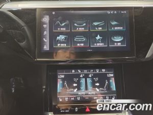 Audi e-tron 55 4WD Sportback 2023 года из Южной Кореи