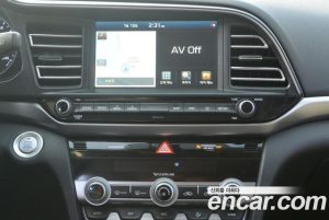 Hyundai AVANTE 1.6 2020 года из Южной Кореи