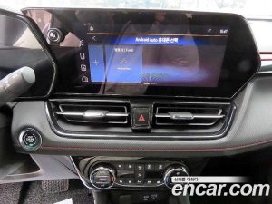 ChevroletGMDaewoo Trailblazer 1.3 Turbo 2WD 2024 года из Южной Кореи