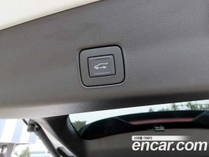 ChevroletGMDaewoo Trailblazer 1.3 Turbo 2WD 2024 года из Южной Кореи