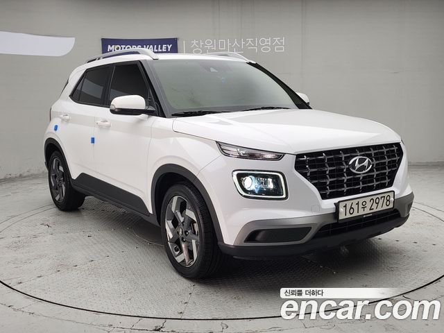 Hyundai Venue 1.6 Modern 2020 года из Кореи