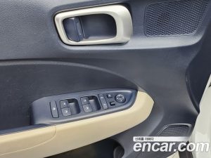 Hyundai Venue 1.6 Modern 2020 года из Южной Кореи