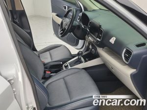Hyundai Venue 1.6 Modern 2020 года из Южной Кореи