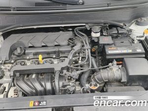 Hyundai Venue 1.6 Modern 2020 года из Южной Кореи