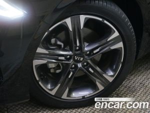 Kia K5 2.0 2021 года из Южной Кореи