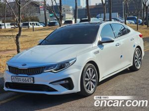 Kia K5 2.0 2020 года из Южной Кореи