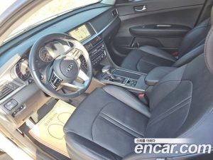 Kia K5 2.0 2020 года из Южной Кореи