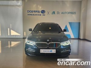 BMW 5-Series 530i xDrive Luxury Plus 2020 года из Южной Кореи