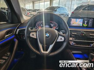 BMW 5-Series 530i xDrive Luxury Plus 2020 года из Южной Кореи