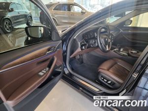 BMW 5-Series 530i xDrive Luxury Plus 2020 года из Южной Кореи