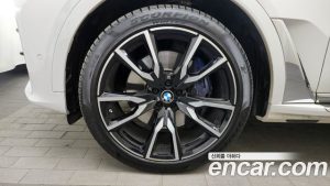 BMW X7 xDrive 40i M Sport 6인승 2021 года из Южной Кореи