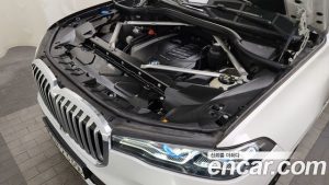 BMW X7 xDrive 40i M Sport 6인승 2021 года из Южной Кореи